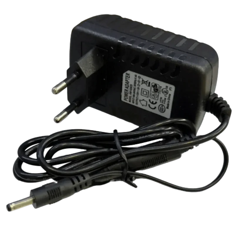 Chargeur 15V 2A pour booster et starter DC 4.0x1.35